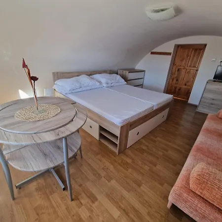 Horec Holiday home Strba