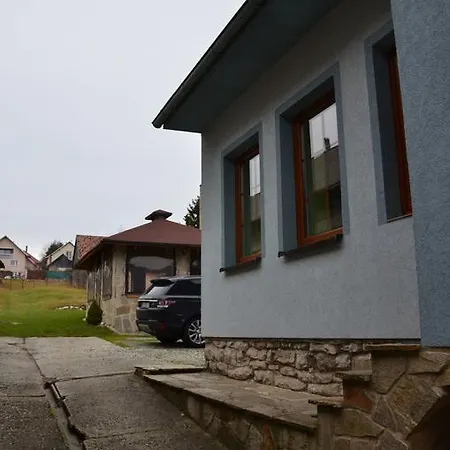Horec Dom wakacyjny Štrba